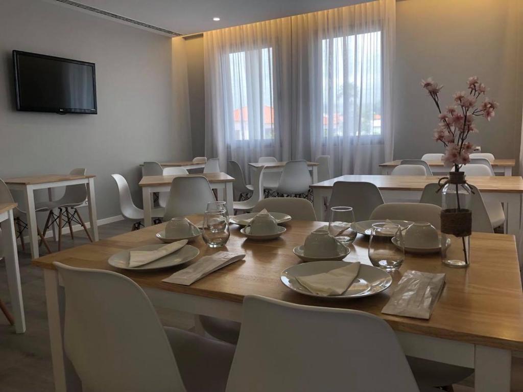 TV a/nebo společenská místnost v ubytování CFS Azores Guest House