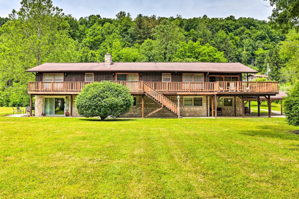 Lovely Richwood Respite Skiing, Biking, Climbing, Richwood – Updated 2023  Prices