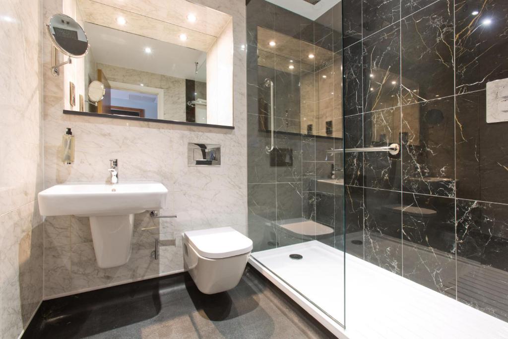 Keavan's Port Hotel, Dublin - Resim 20