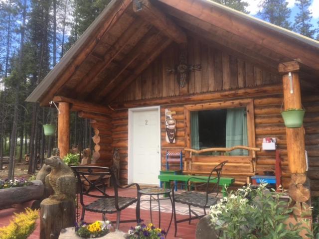 Photo from Jade Fever Cabina in Jade City, British Columbia, Canada