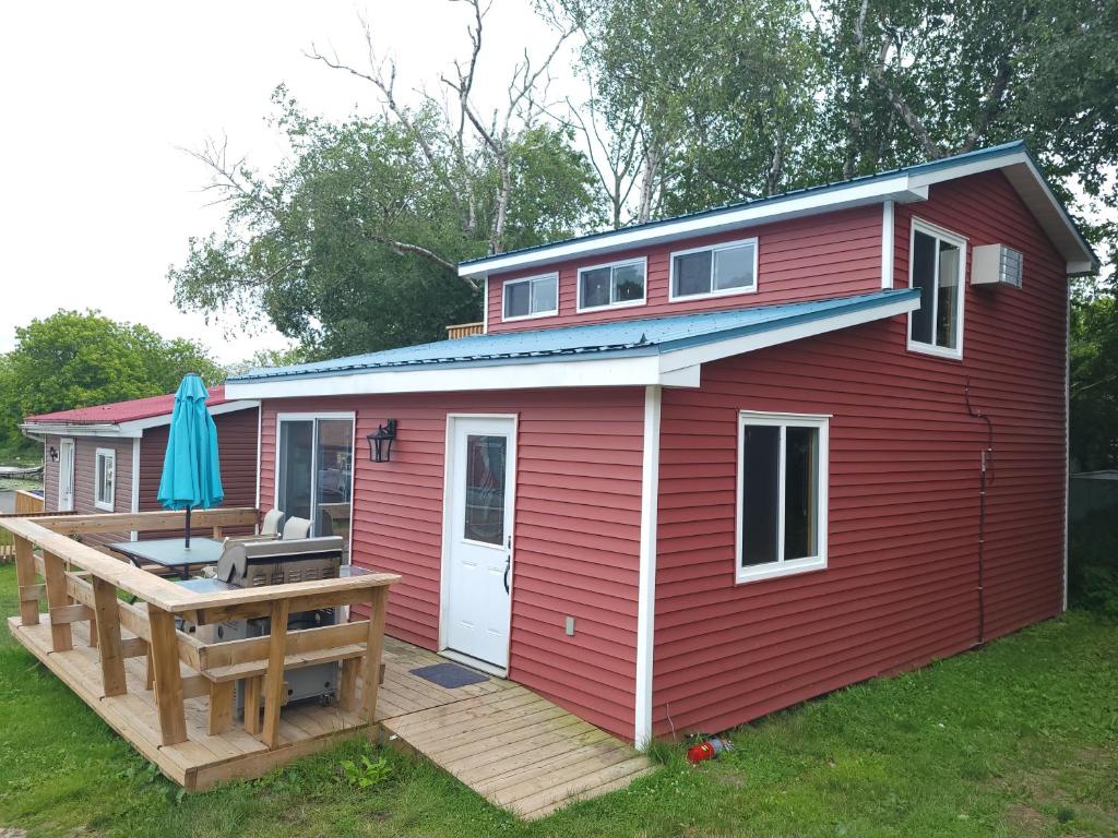 Stoneburg Cove Cottages - Chalet 6
