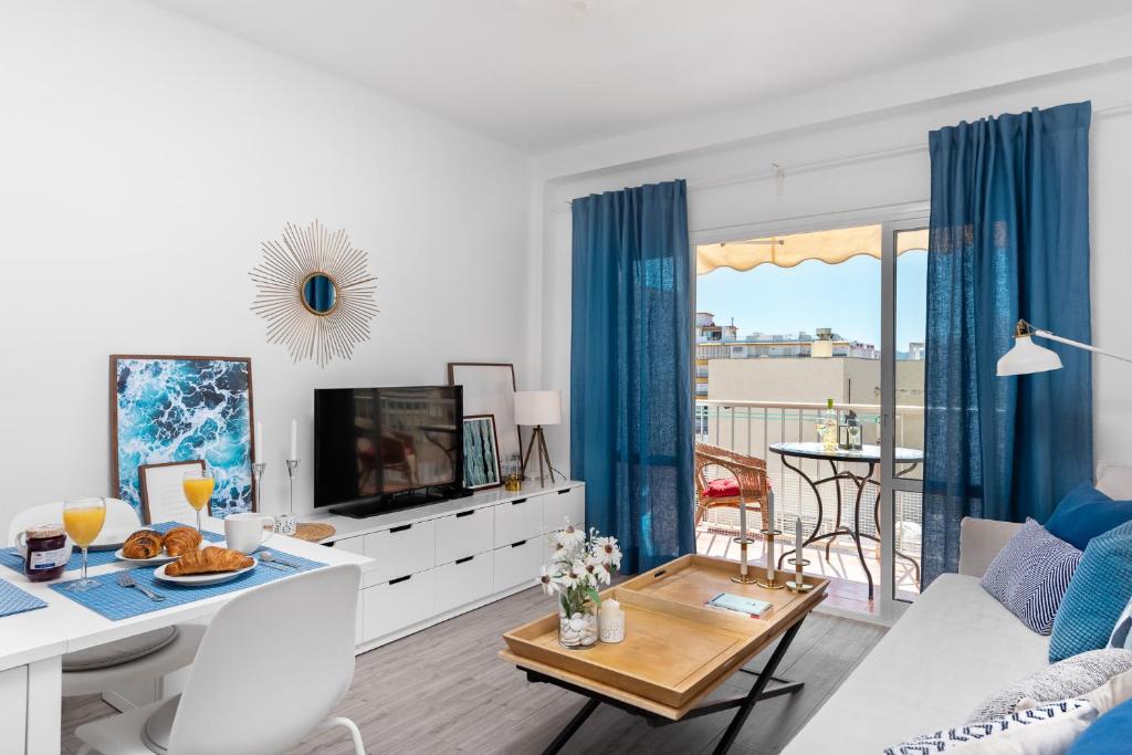 Cozy apartment next to the beach and Nerja center, Nerja – Precios  actualizados 2023