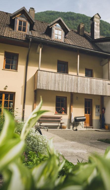 Apartma Miranda - отзывы и видео