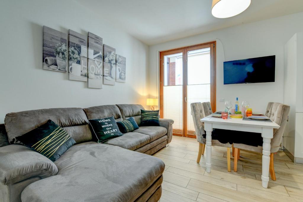 Posedenie v ubytovaní Rosa del Lago Apartment