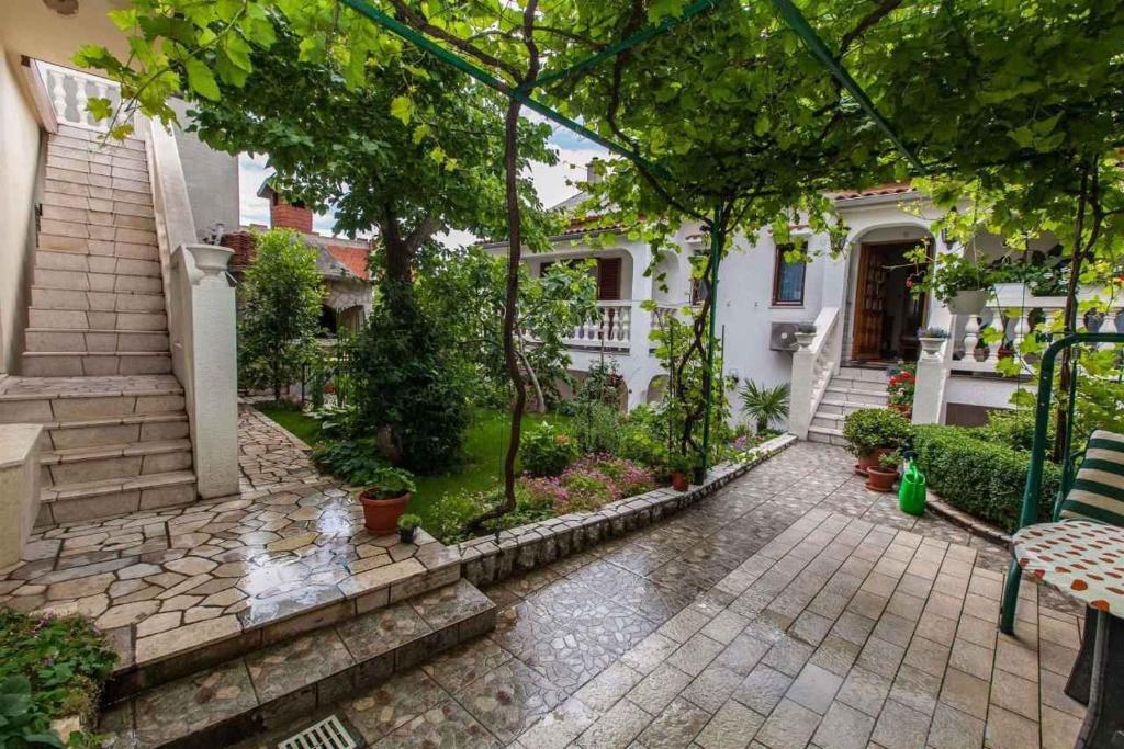 Zahrada ubytování Apartment in Crikvenica 39335