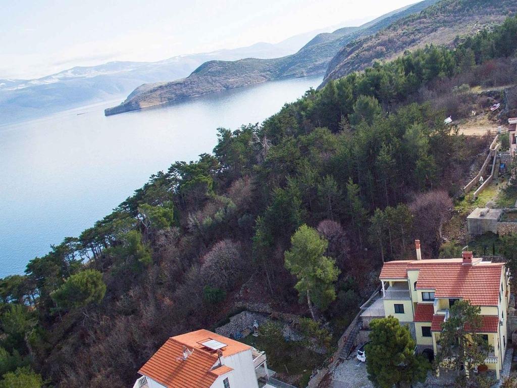 Fotografie z fotogalerie ubytování Apartments in Vrbnik/Insel Krk 13601 ve Vrbniku