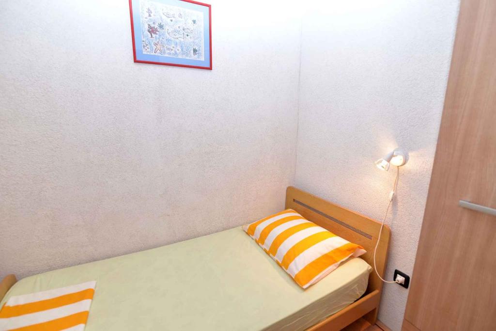 Fotografia z galérie ubytovania Apartments in Veli Losinj 33612 vo Veli Lošinj
