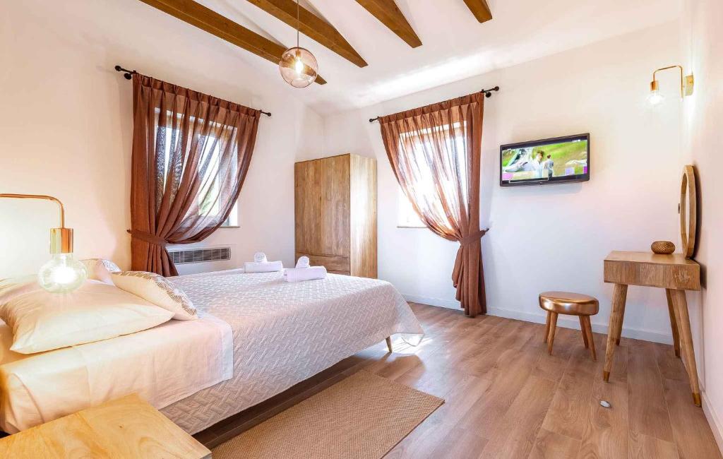 Fotografie z fotogalerie ubytování Holiday home in Krancici/Istrien 37015 v destinaci Kaštelir