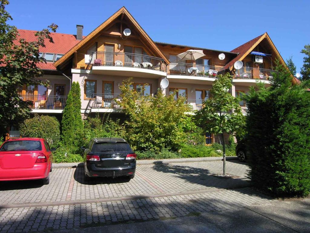 Budova, v ktorej sa apartmán nachádza