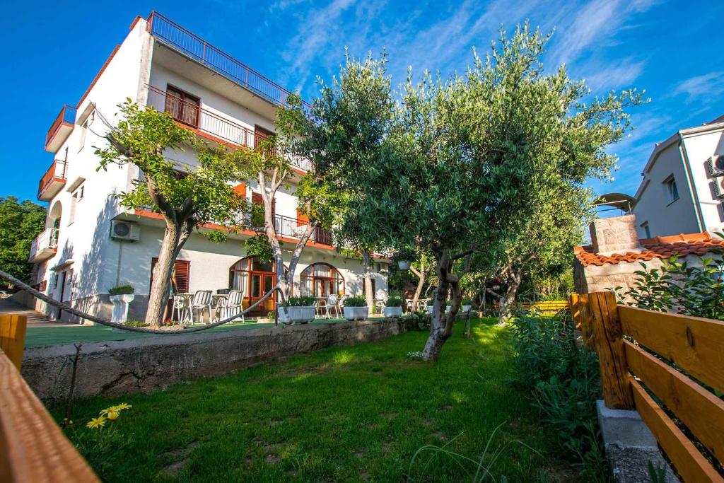 Fotografia z galérie ubytovania Apartments in Starigrad-Paklenica 6841 v destinácii Punta