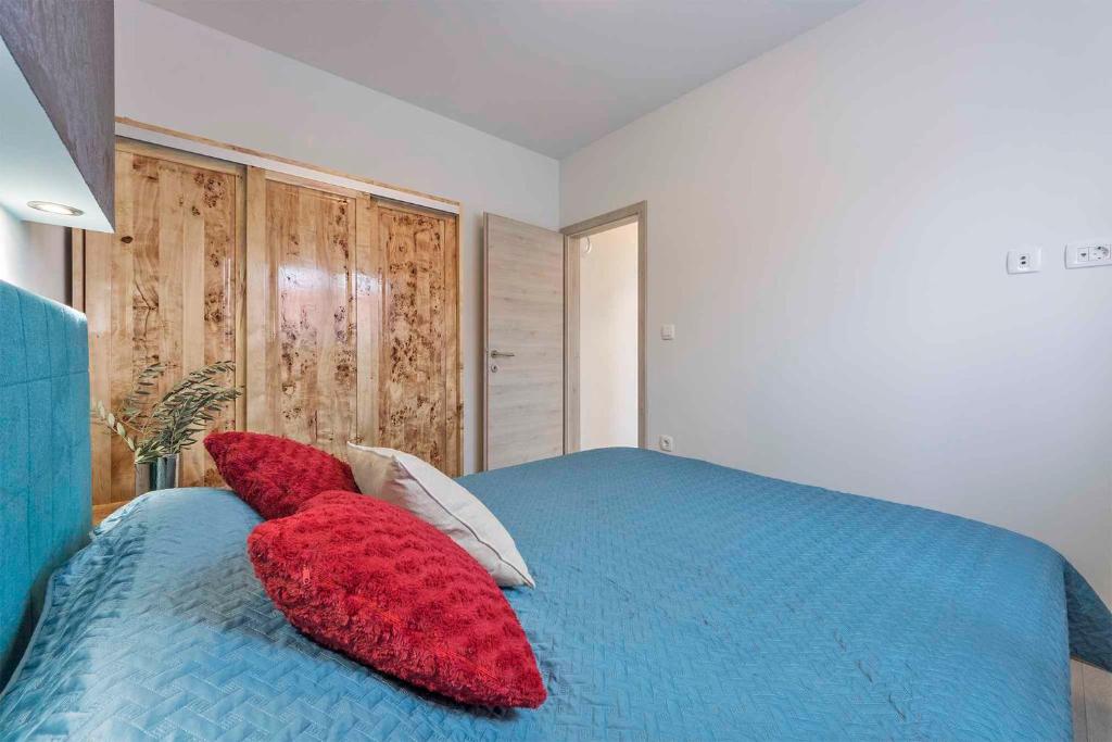 Posteľ alebo postele v izbe v ubytovaní Apartments in Peroj/Istrien 34288