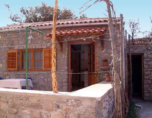 Fotografia z galérie ubytovania Apartments in Veli Losinj 33624 vo Veli Lošinj