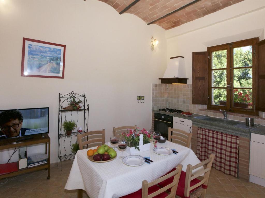 Kuchyňa alebo kuchynka v ubytovaní Peaceful Farm Stay in the Tuscany