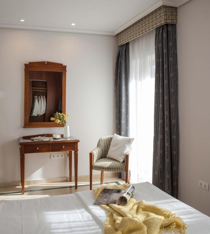 Hotel Rey Alfonso X - 19