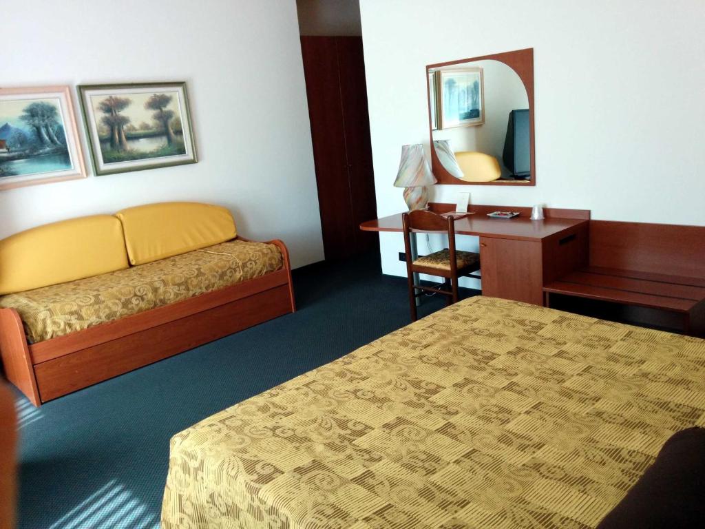 Hotel Tegorzo - Habitación Triple