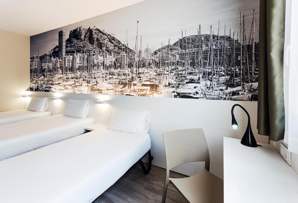 B&B HOTEL Alicante - Drievoudige Kamer
