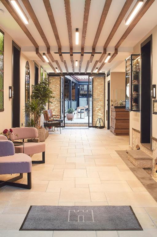 IALNA Boutique Hotel - Resim 13