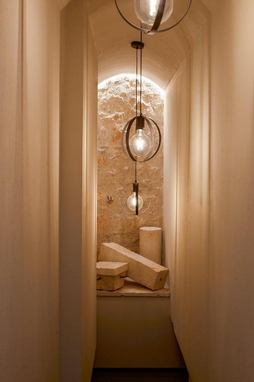 IALNA Boutique Hotel - Resim 8