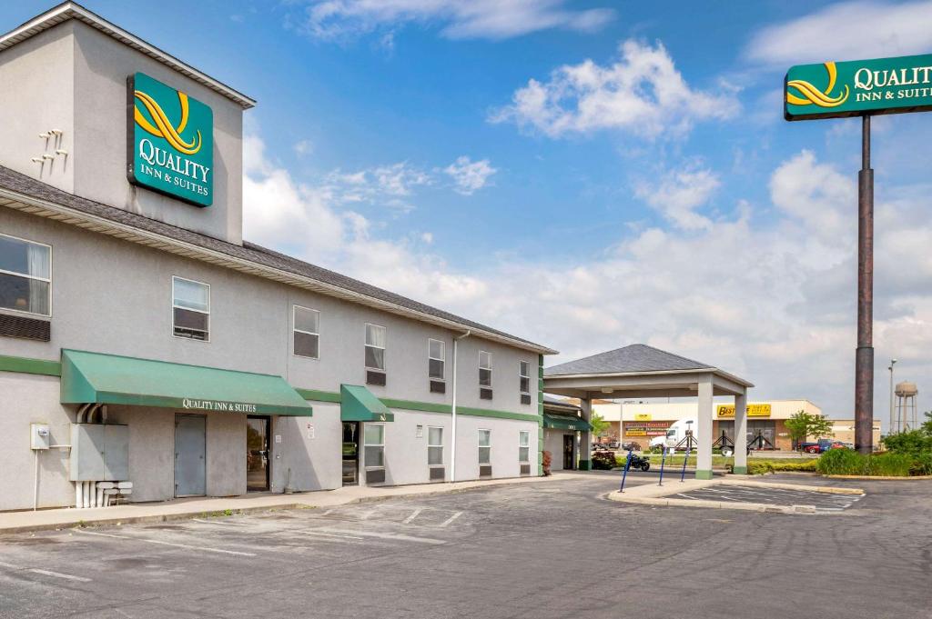 Quality Inn and Suites South Obetz