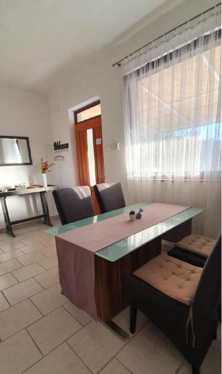 Fotografia z galérie ubytovania Appartement v destinácii Tiszagyenda