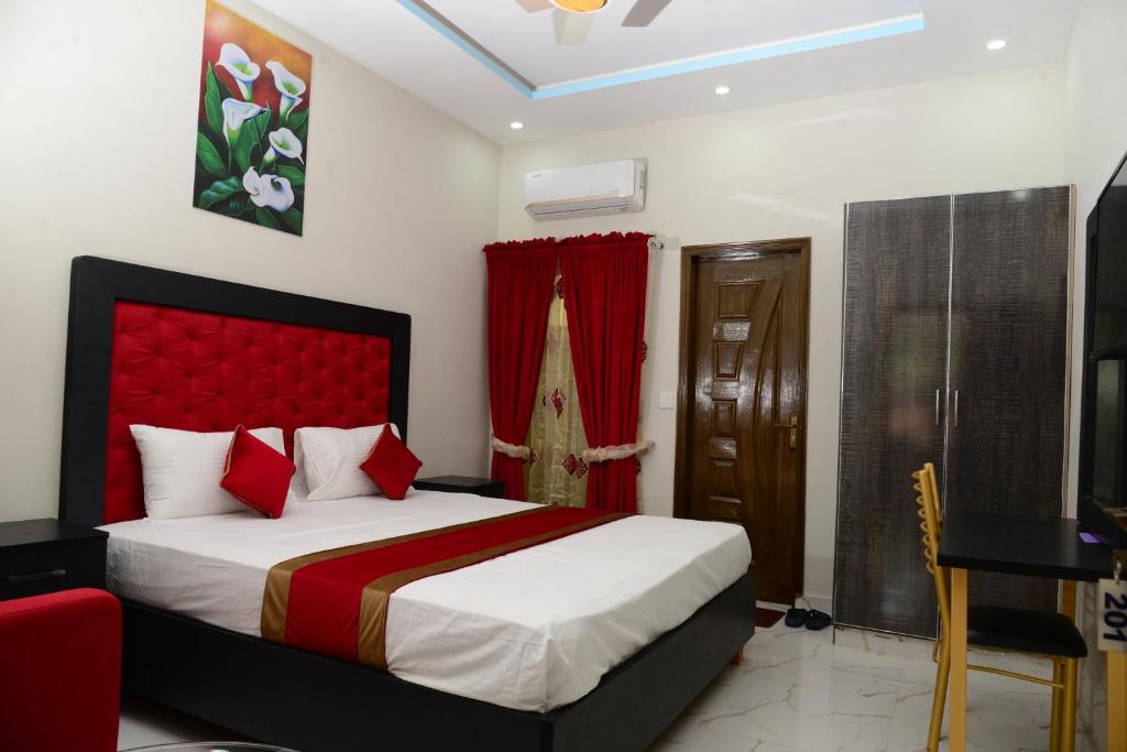 Hotel Deluxe Lahore - Deluxe Doppelzimmer