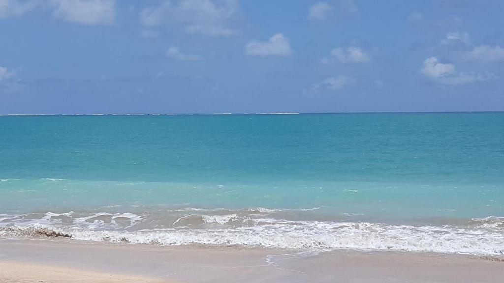 - Vistas a la playa y al océano en Condomínio Village , Casa Darci-Pé na Areia en Maragogi