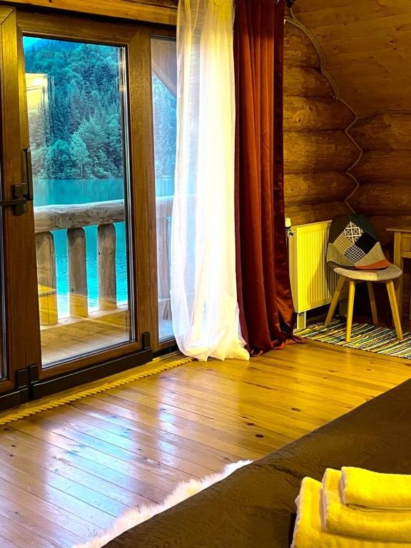 Posezení v ubytování Chalet du Lac