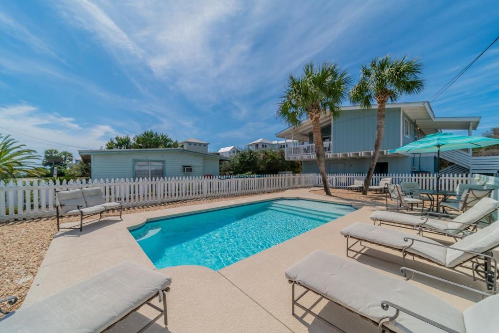 Gallery image of Cool Breeze Home in Inlet Beach