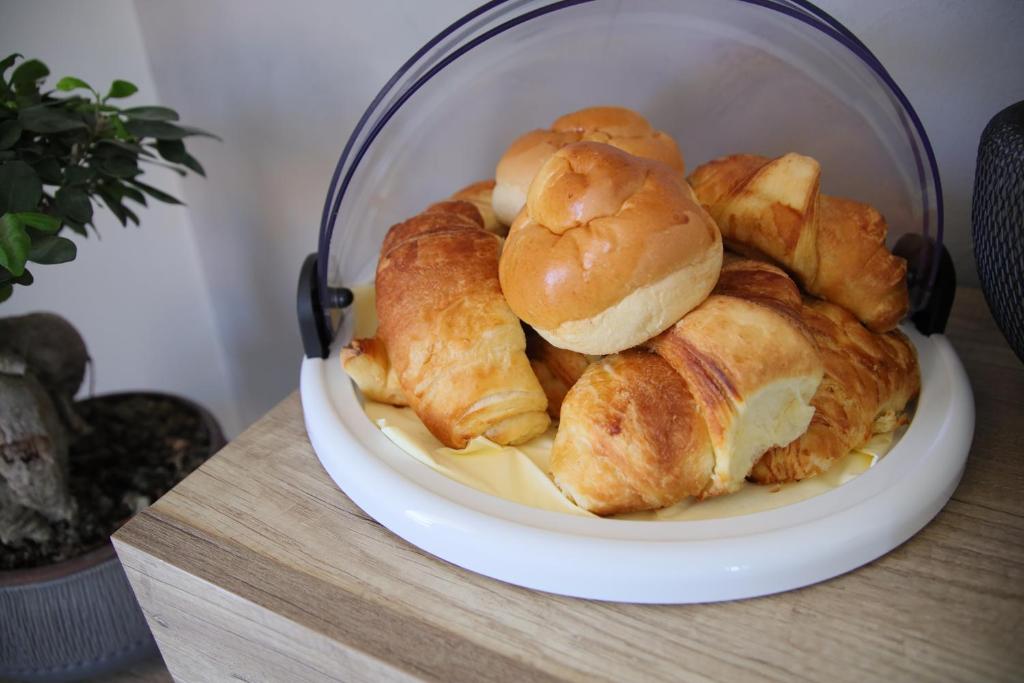 Jedlo v ubytovaní bed & breakfast alebo blízkom okolí