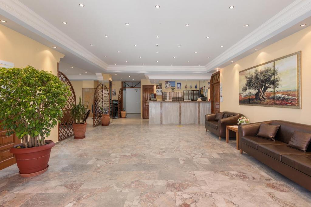 Istumisnurk majutusasutuses Lefkimi Hotel