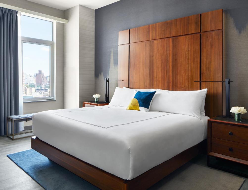 Gansevoort Meatpacking - Manhattan One-Bedroom King Suite