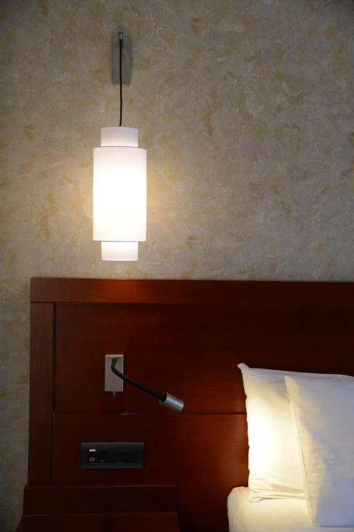 Viaros Hotel Apartments - 13