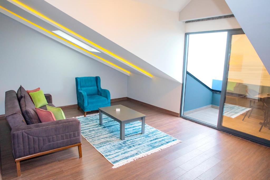 Peerless Villas Hotel - 8