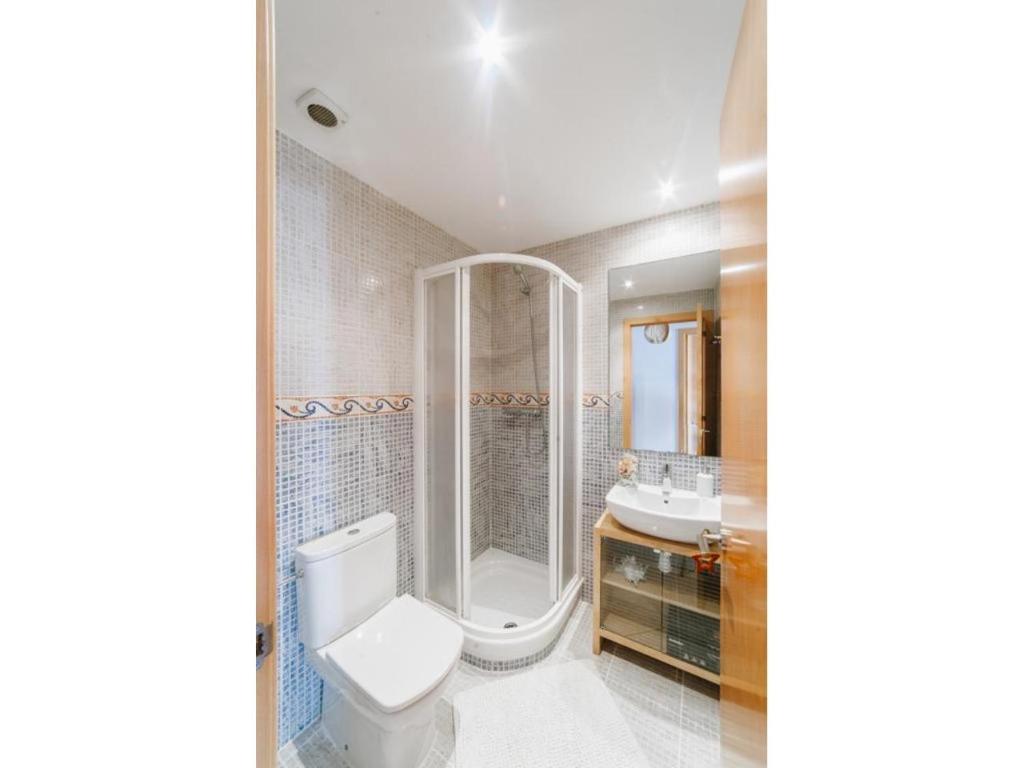 Sitges Spaces Deluxe Beach Apartment- 3 Bedroom, 2 Bathroom ...