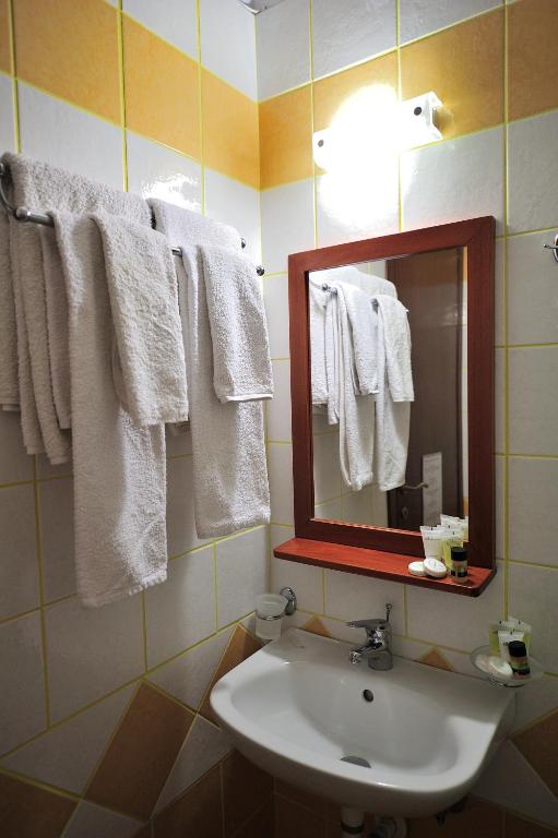 Eye Q Resort Seaview - 19