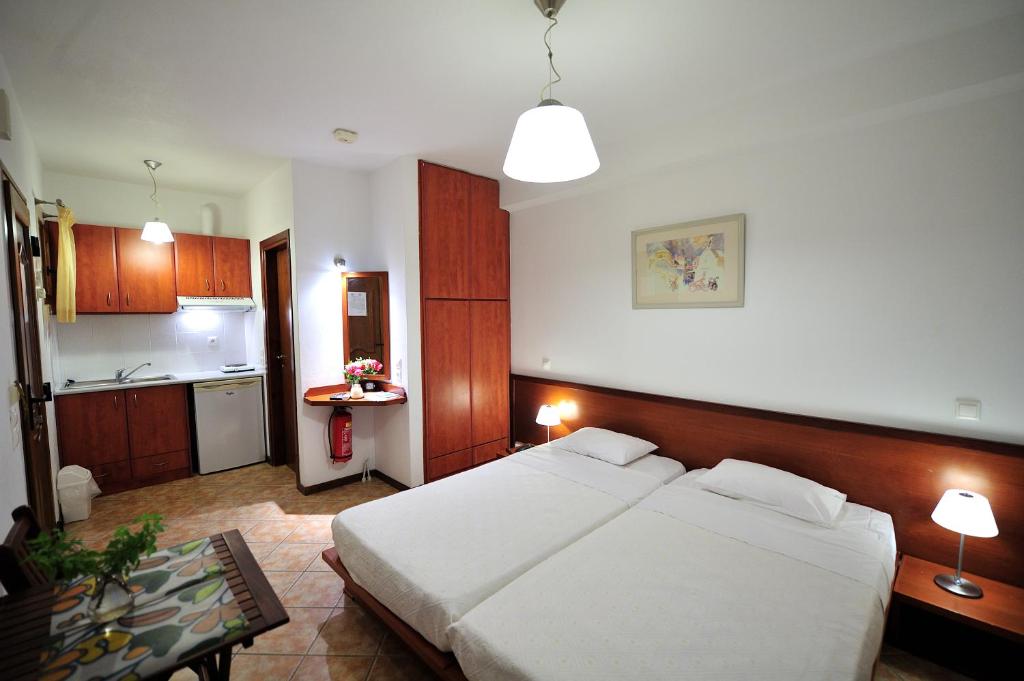 Eye Q Resort Seaview - 1