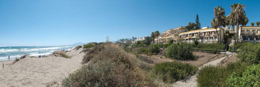 Zdjęcie z galerii obiektu QUEEN MARBELLA - Romana Playa w Marbelli