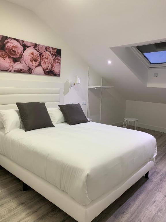 Hostal Comfort Suites - 9