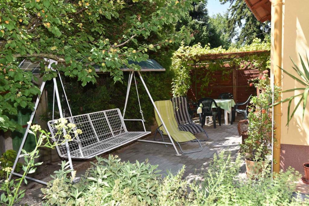 Fotografie z fotogalerie ubytování Holiday Home Gyenesdias 5 v destinaci Gyenesdiás