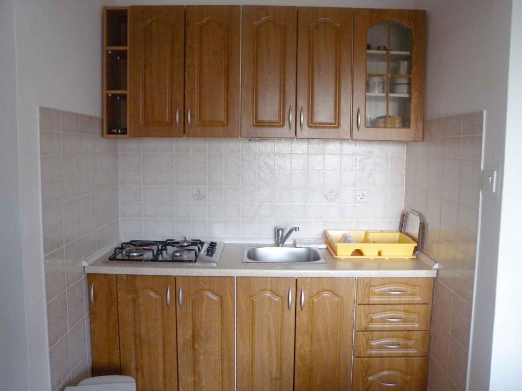 Kuchyňa alebo kuchynka v ubytovaní Apartment in Kampor/Insel Rab 16142