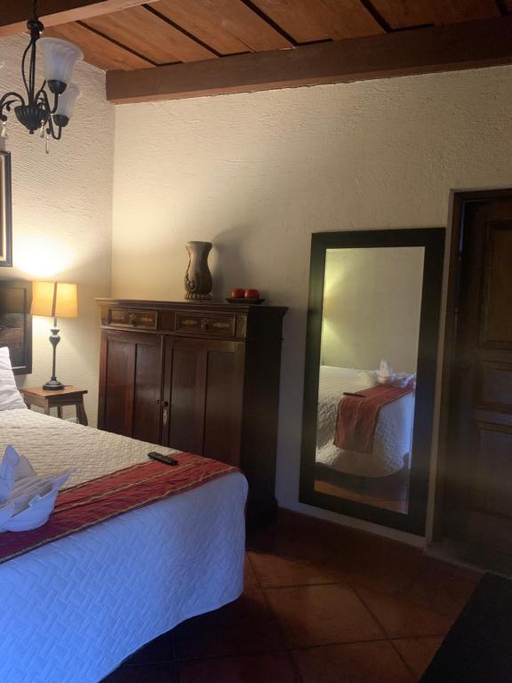 Hotel Mansion Del Rey - Deluxe Oda