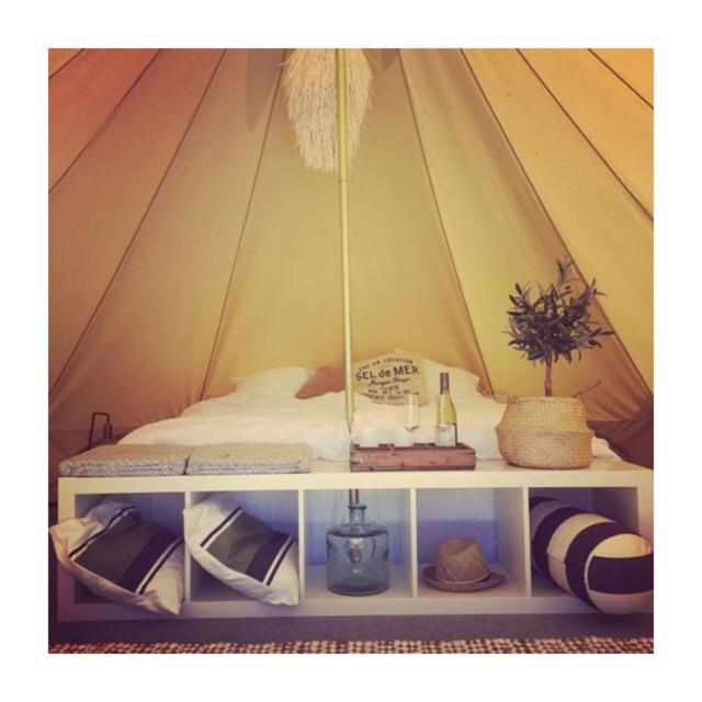 Postel nebo postele na pokoji v ubytování Glamping i Döshult