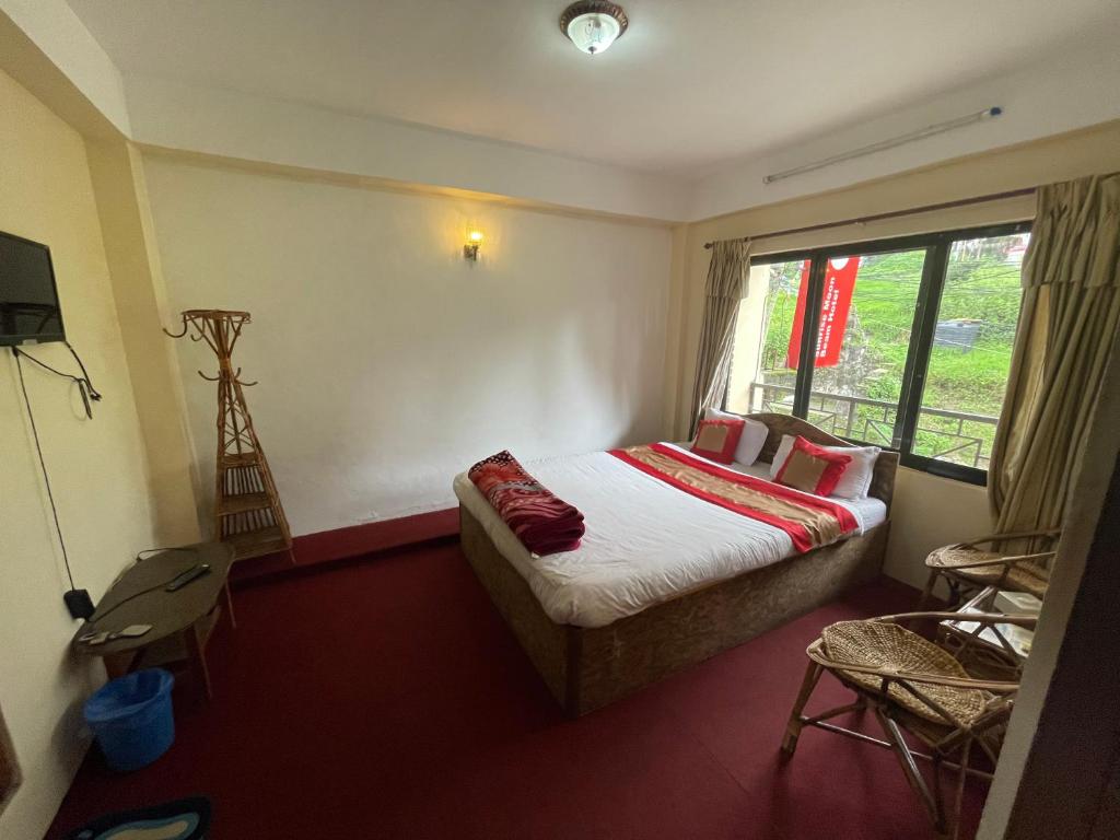 Hotel Nagarkot Holiday Inn - Habitación Doble