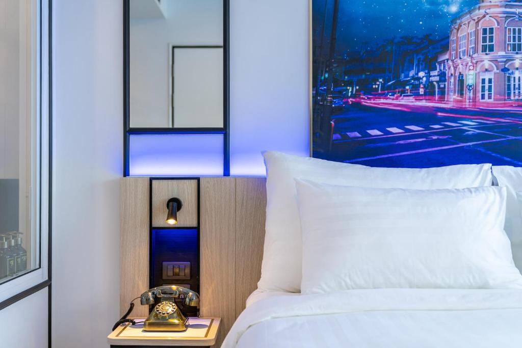 Ratri Hotel Phuket Old Town - Resim 32