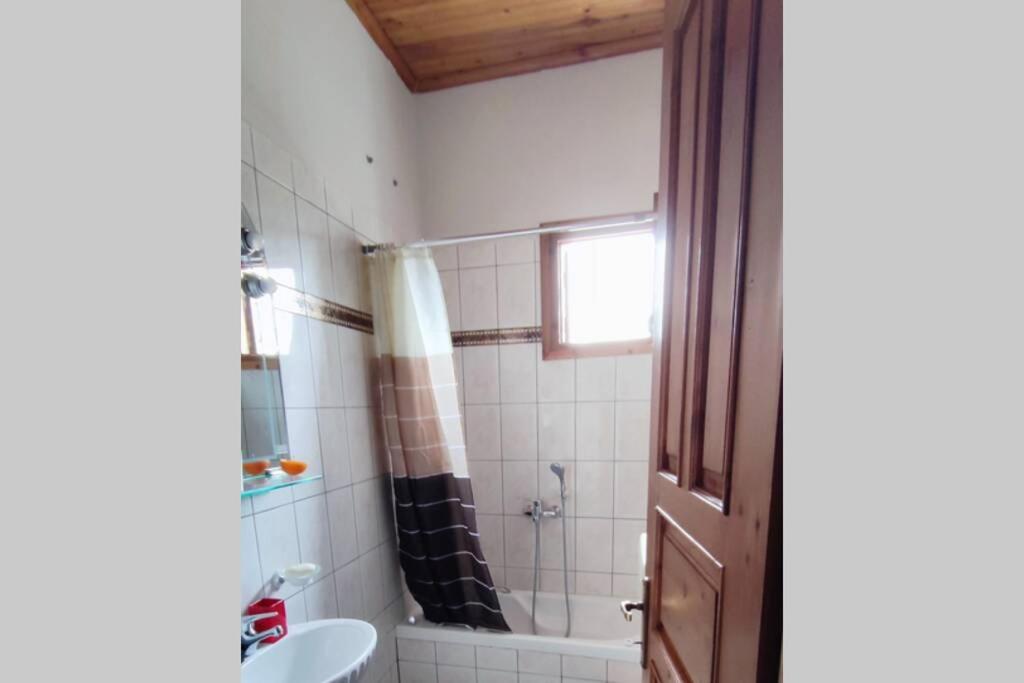A bathroom at Feli's country house