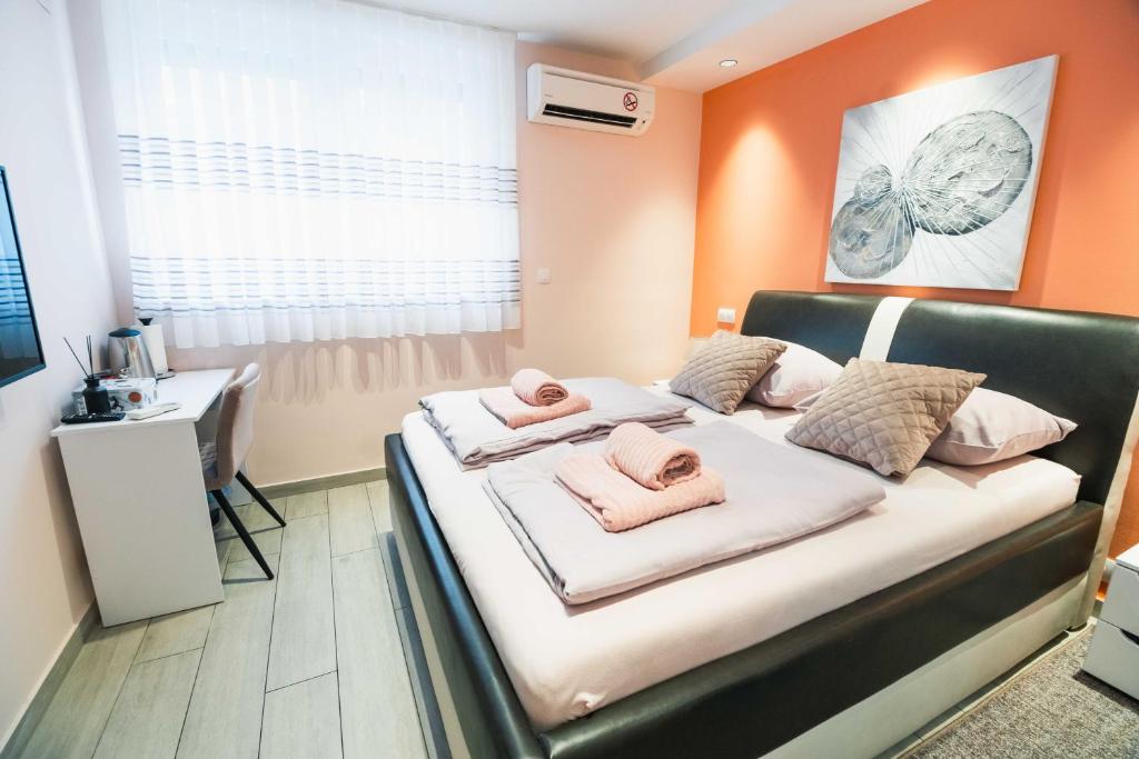 The Place Apartments Hebrangova - 豪华王室