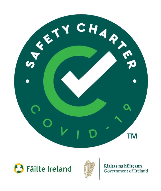 Certifikát, hodnocení, plakát nebo jiný dokument vystavený v ubytování Aille River Tourist Hostel Glamping Doolin