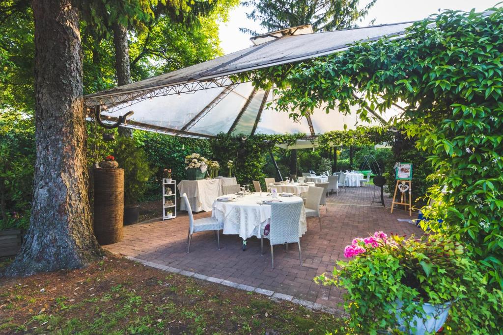 Zahrada ubytování Park Hotel Ai Pini & Restaurant Ai Pini