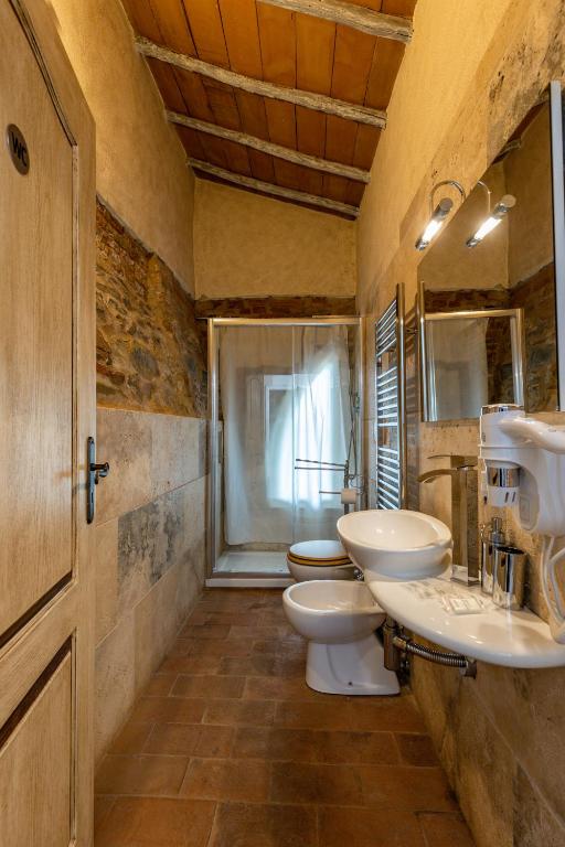 Koupelna v ubytování Agriturismo Percenna