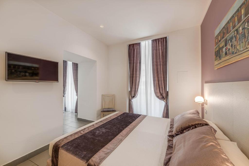 Trevi Palace Hotel - Resim 42